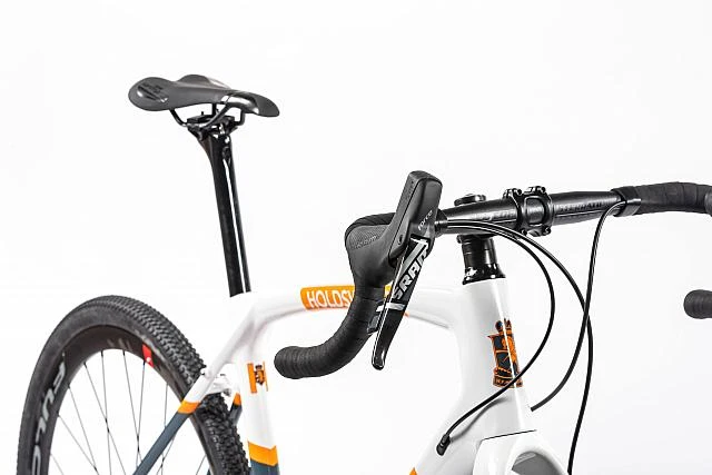 Holdsworth Mystique SRAM Force 1 Carbon Gravel Bike 9 Holdsworth Mystique SRAM Force 1 Carbon Gravel Bike - Image 7