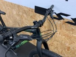 On-One Whippet SX Mountain Bike / Black & Jade / Large -Planetx Bike Store DBCL00004P3