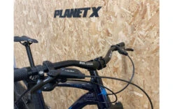 On-One Scandal SRAM SX Mountain Bike / Large / Blue Abyss -Planetx Bike Store DBCLSB453 P3