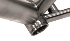 Holdsworth Helm SRAM Force 22 Titanium Road Bike -Planetx Bike Store DSC009821 8a820a0b 5348 4464 a308 8381b4935bce