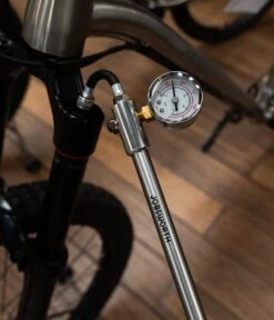 Jobsworth Workshop Shock Pump -Planetx Bike Store DSC03768